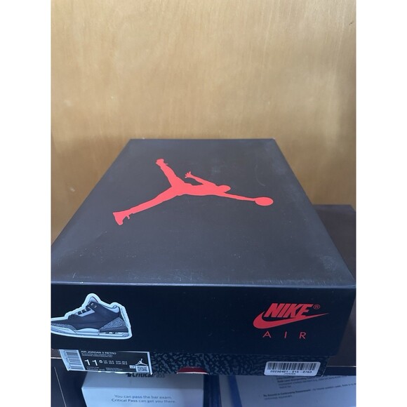 Size 11.5 - Air Jordan 3 Retro OG 2024 Black Cement, Excellent Condition - Picture 8 of 8